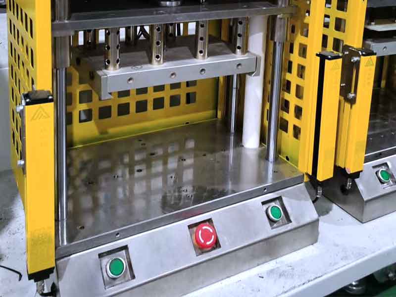 安全光柵一般適用在什么機(jī)器上