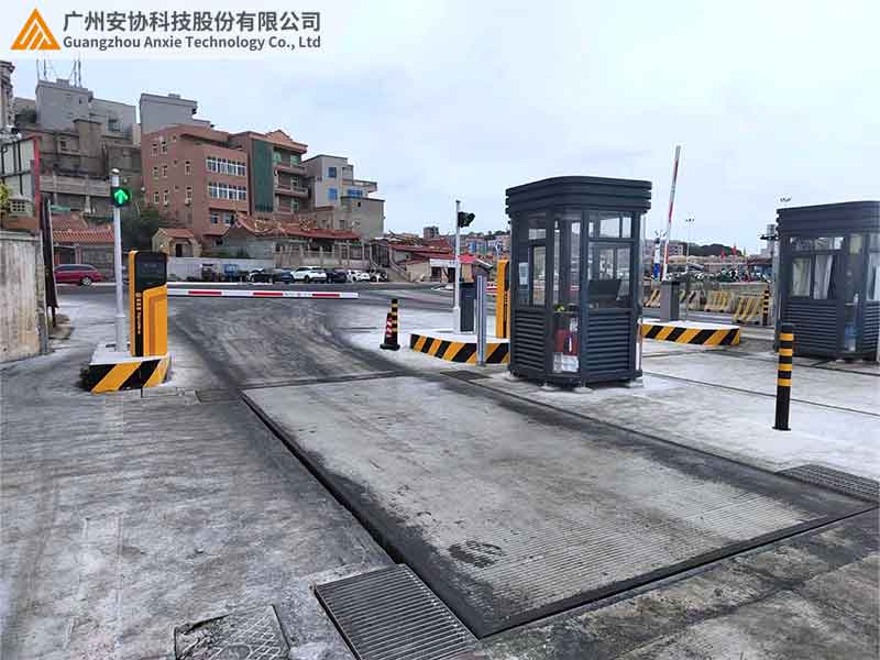 抗陽光單邊光柵地磅：國內(nèi)首創(chuàng)專利技術(shù)