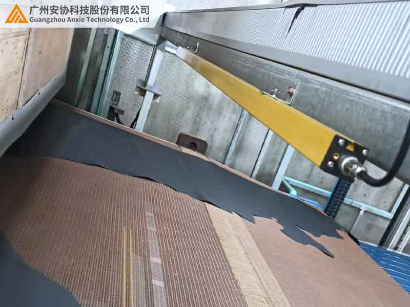 單邊漫反射光柵需要反光板嗎?