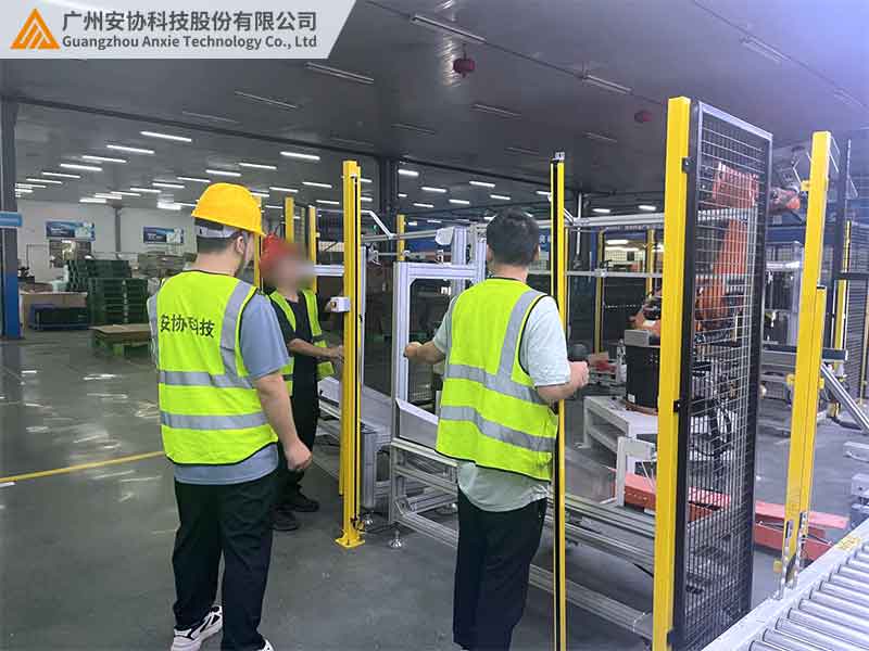 光柵報(bào)警現(xiàn)場案例.jpg