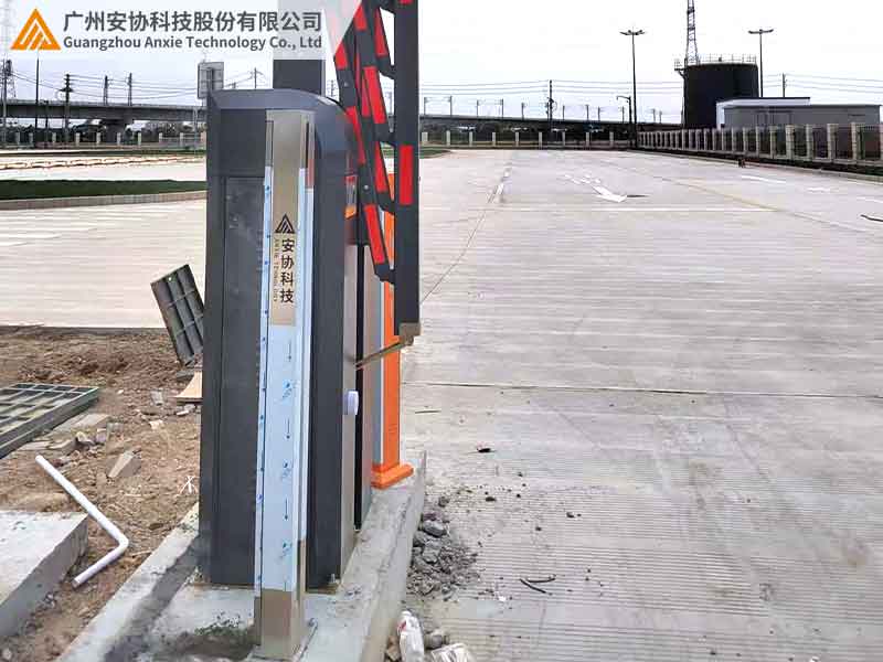 單邊光柵在陽光下使用