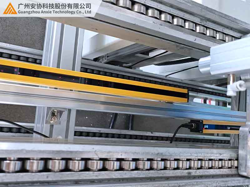 單邊光柵垂直零盲區(qū)檢測案例.jpg